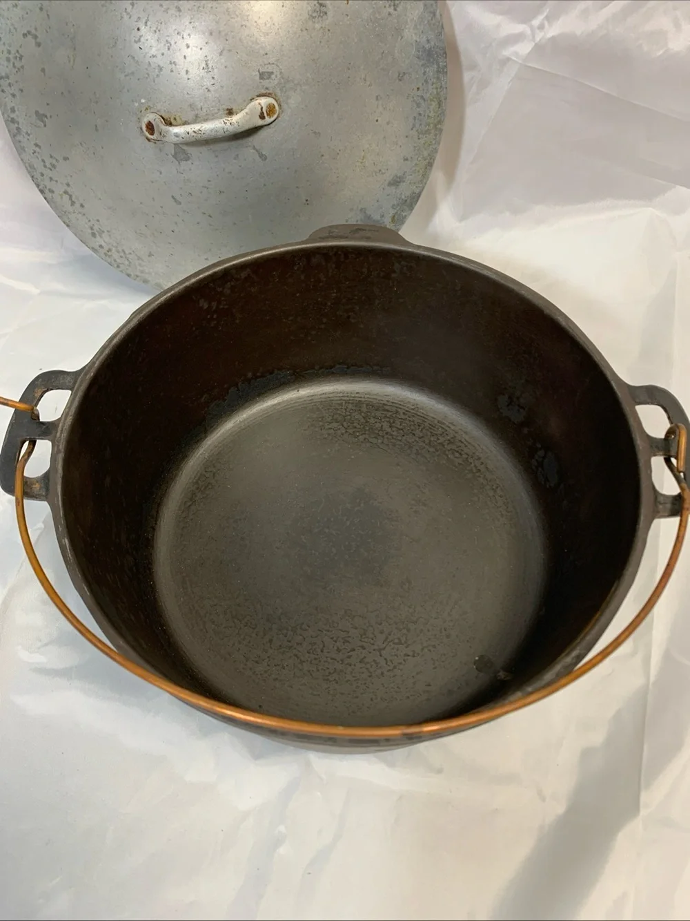 VTG WAGNER WARE SIDNEY O 1268 C CAST IRON DUTCH OVEN + LID BAIL HANDLE 1924 - 35